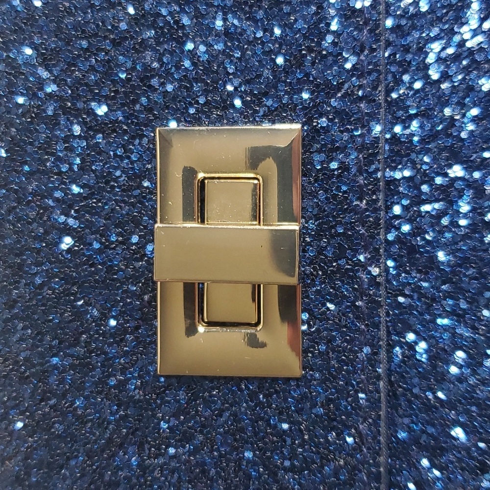 Estee Lauder glittery dark blue envelope clutch - Picture 3 of 6